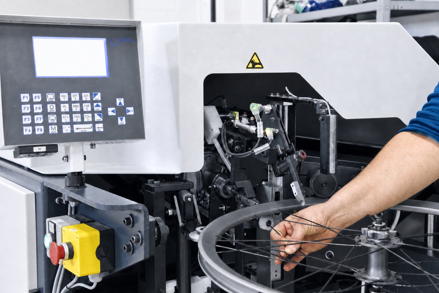 Maschine für die automatisierte Laufradfertigung